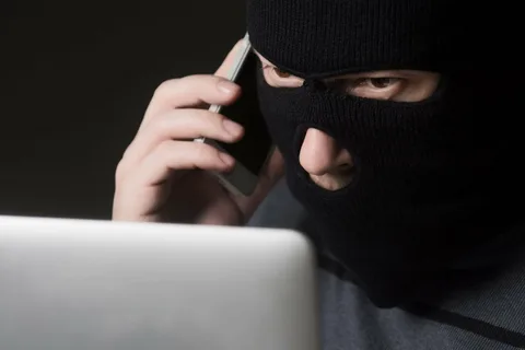 Осторожно, мошенники! В Махачкале девушка заплатила 35 тысяч за несуществующий телефон Осторожно, мошенники! В Махачкале девушка заплатила 35 тысяч за несуществующий телефон