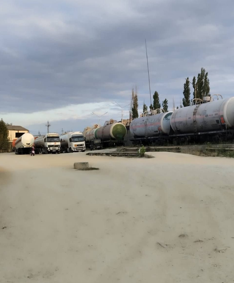 В Буйнакске из-за утечки газа эвакуируют людей В Буйнакске из-за утечки газа эвакуируют людей