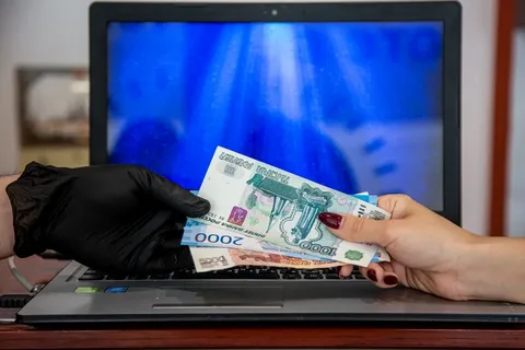 В Дагестане задержали серийную мошенницу, обманувшую более 50 человек В Дагестане задержали серийную мошенницу, обманувшую более 50 человек