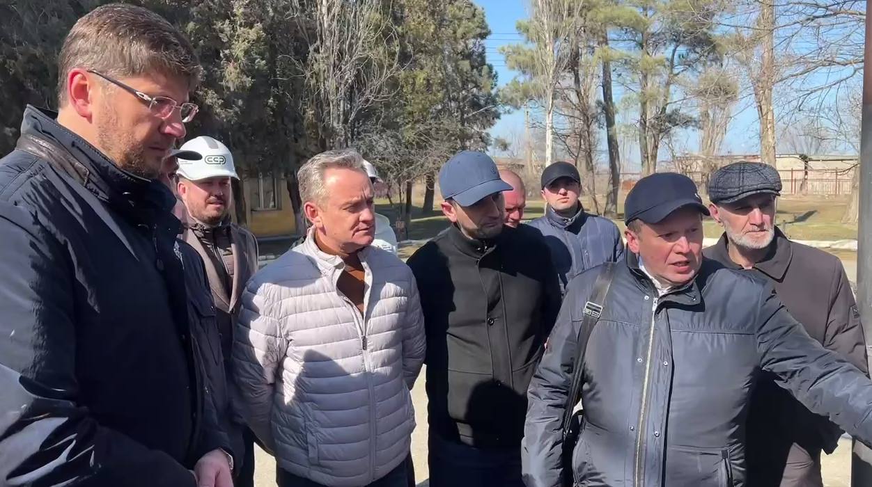 Руководство Минстроя РФ изучает состояние объектов ЖКХ Дагестана Руководство Минстроя РФ изучает состояние объектов ЖКХ Дагестана