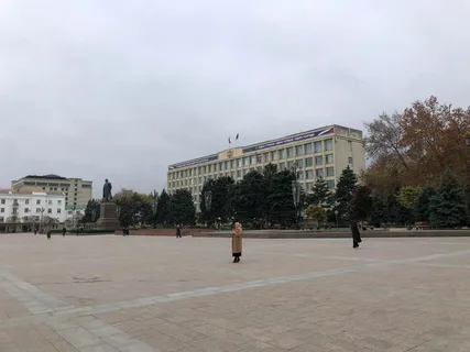 Правительство Дагестана передало мэрии здание на центральной площади Махачкалы Правительство Дагестана передало мэрии здание на центральной площади Махачкалы