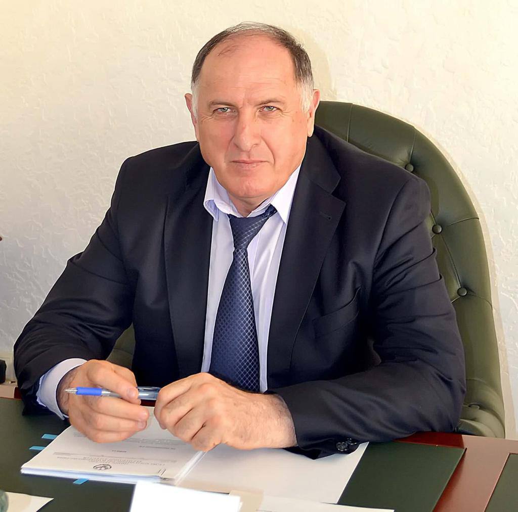 Абдулмуслим Абдулмуслимов поздравил православных христиан Дагестана с Рождеством Христовым Абдулмуслим Абдулмуслимов поздравил православных христиан Дагестана с Рождеством Христовым