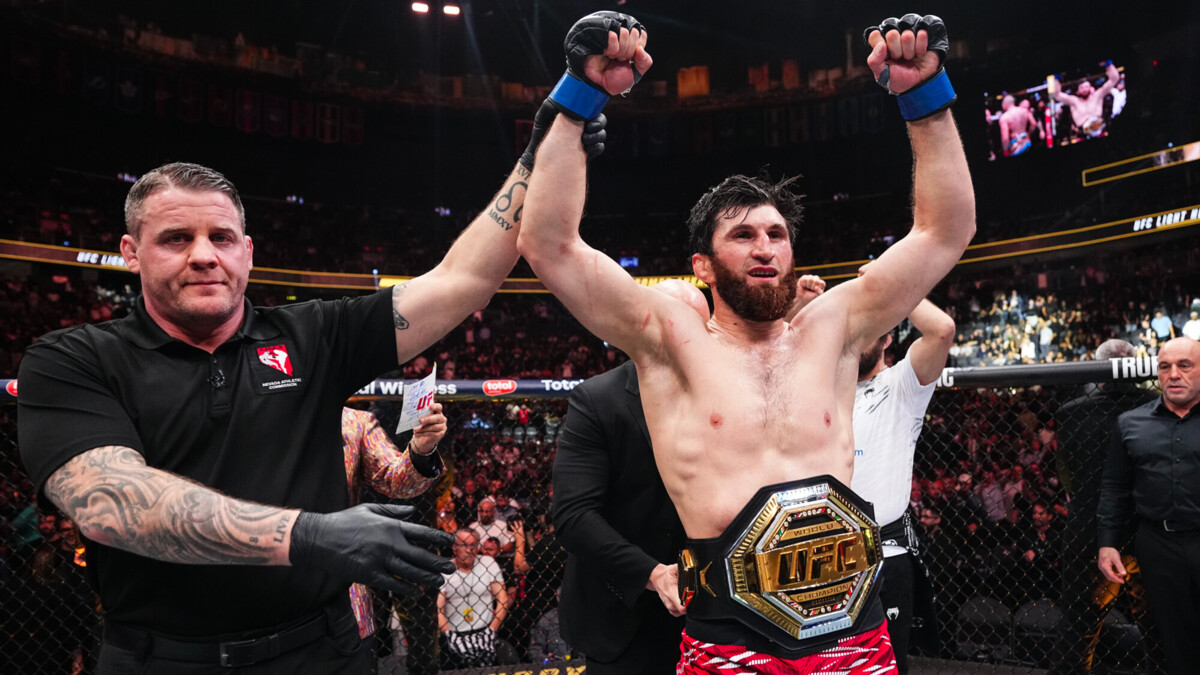 Магомед Анкалаев стал чемпионом UFC